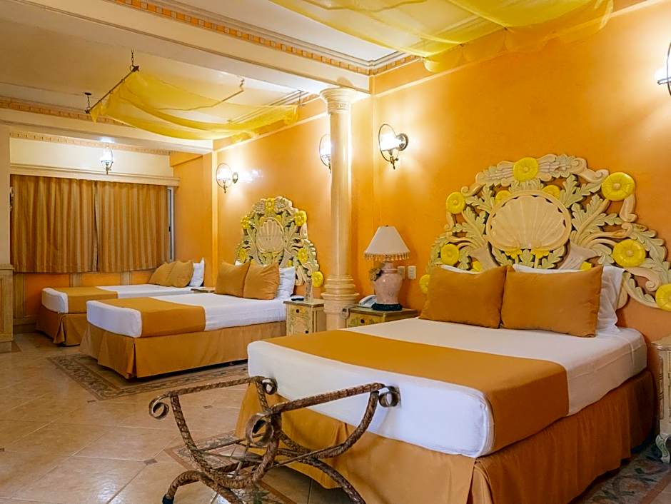 Villa las Margaritas Plaza Cristal