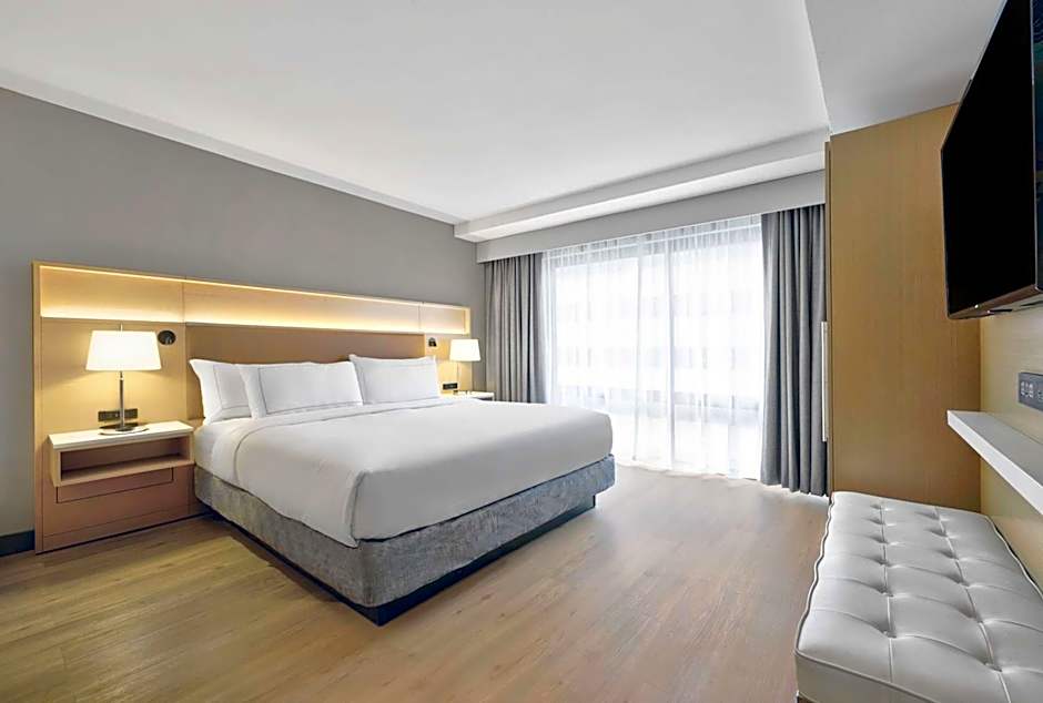 DoubleTree by Hilton Davenport