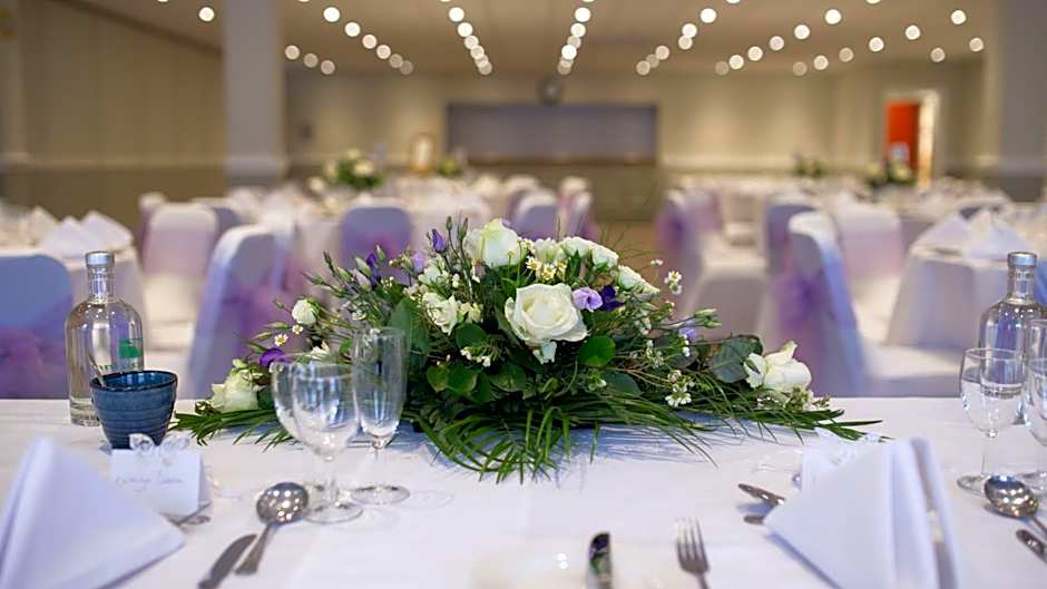 Holiday Inn Leeds Garforth By IHG