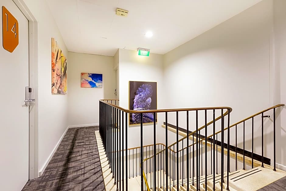 Nightcap at Findon Hotel