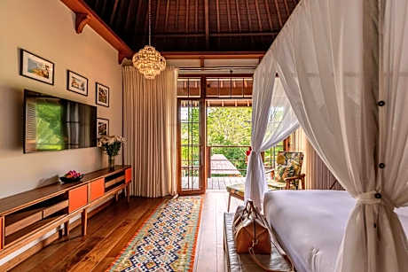 Prestige Balcony Suite