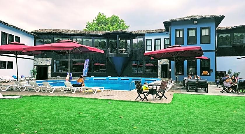 Otantik Hotel Club & Spa