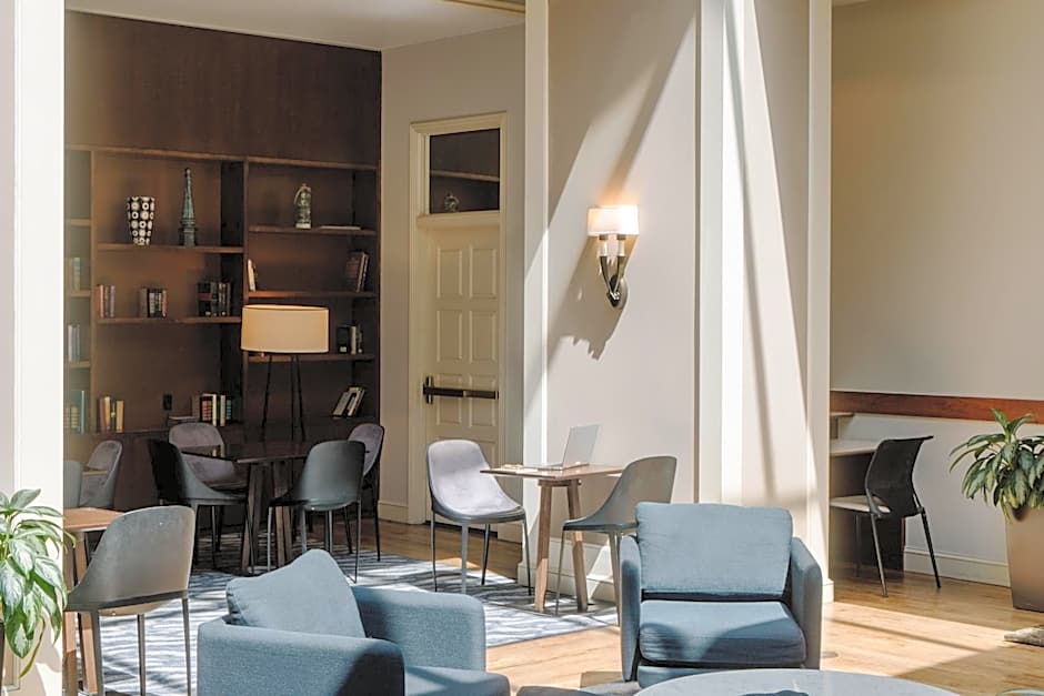 Club Quarters Hotel in Philadelphia