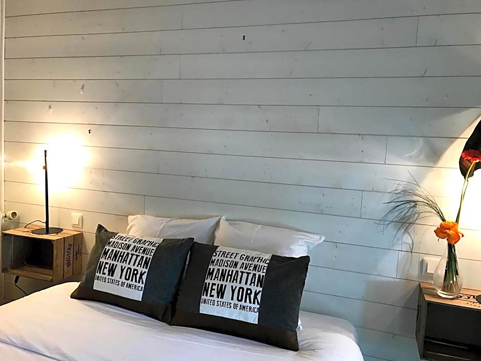 HOSTELLERIE DES BICHONNIERES