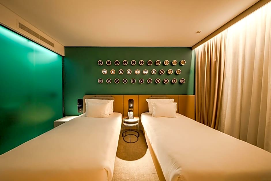 Photo 1 of 5 of 1 Double Bed or 2 Beds