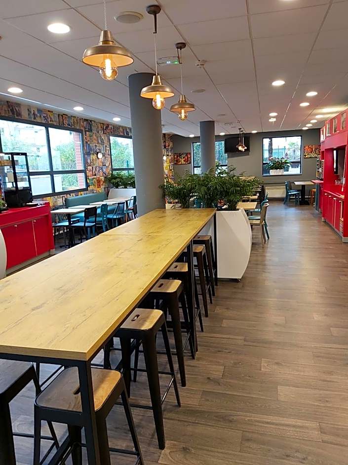 hotelF1 Paris Porte de Montreuil