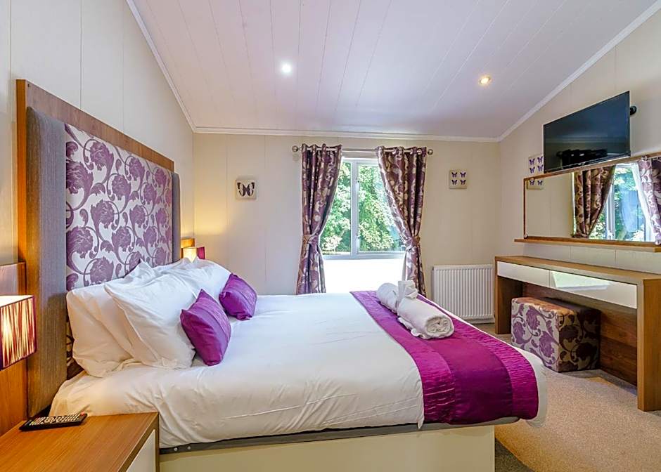 Calthwaite Hall Lodges