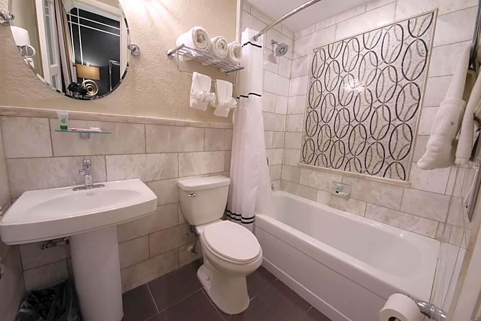 Hyde Park Hotel