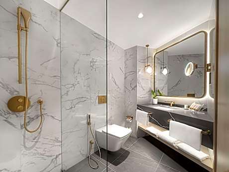 King Club Signia Room With City View