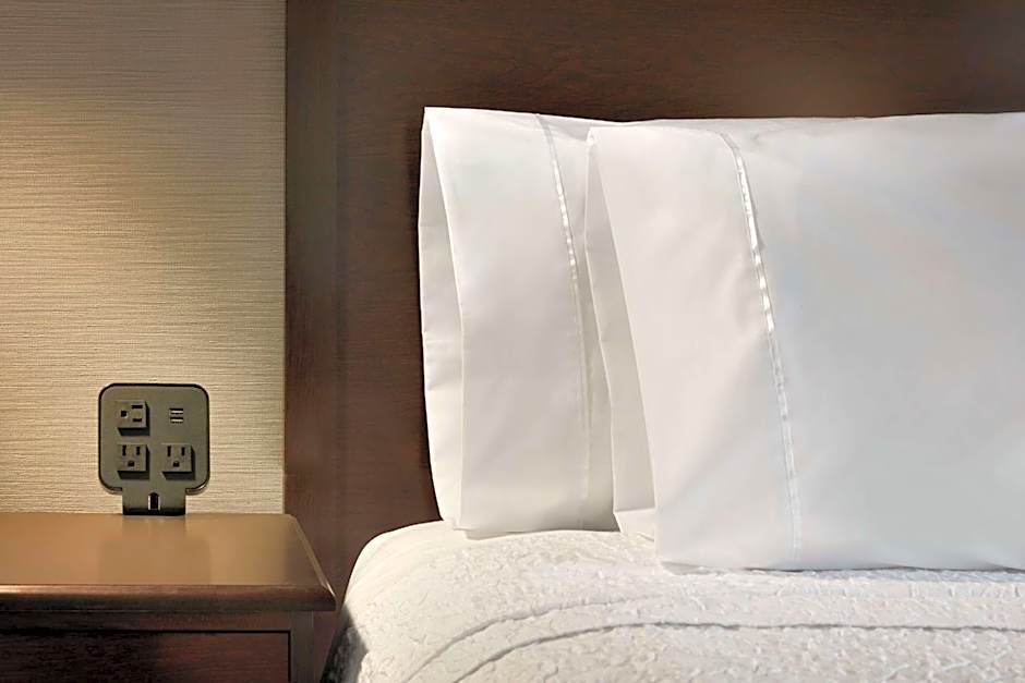 Hampton Inn & Suites by Hilton Mahwah NJ