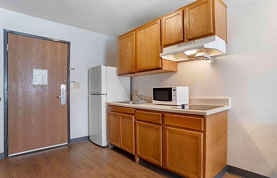 Extended Stay America Select Suites - Montgomery