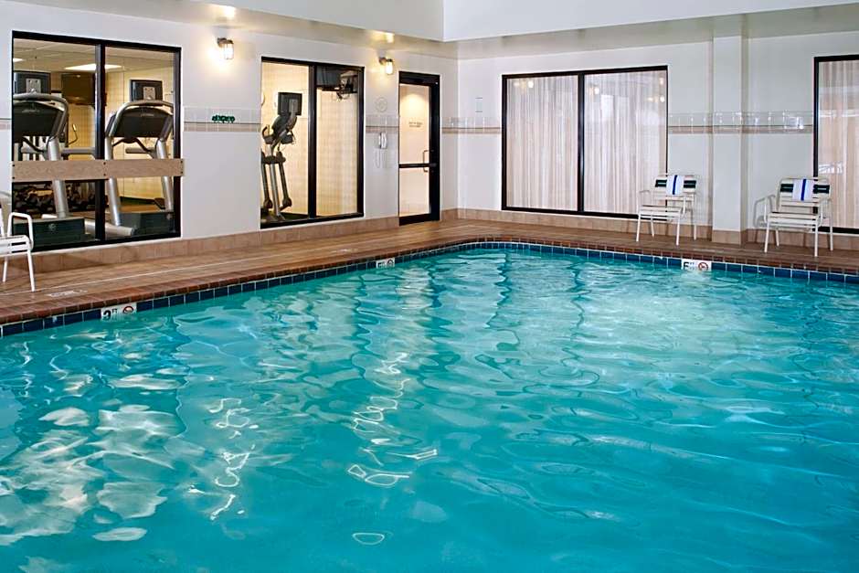 Courtyard by Marriott Cleveland Westlake