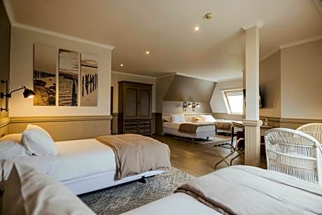 Superior Quadruple Room