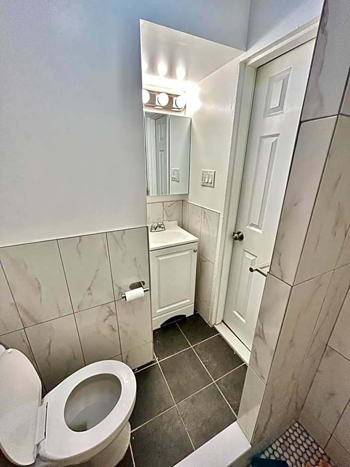 Spacious 2 Bedroom in East Village NYC