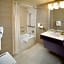 DoubleTree by Hilton Baltimore - BWI Airport