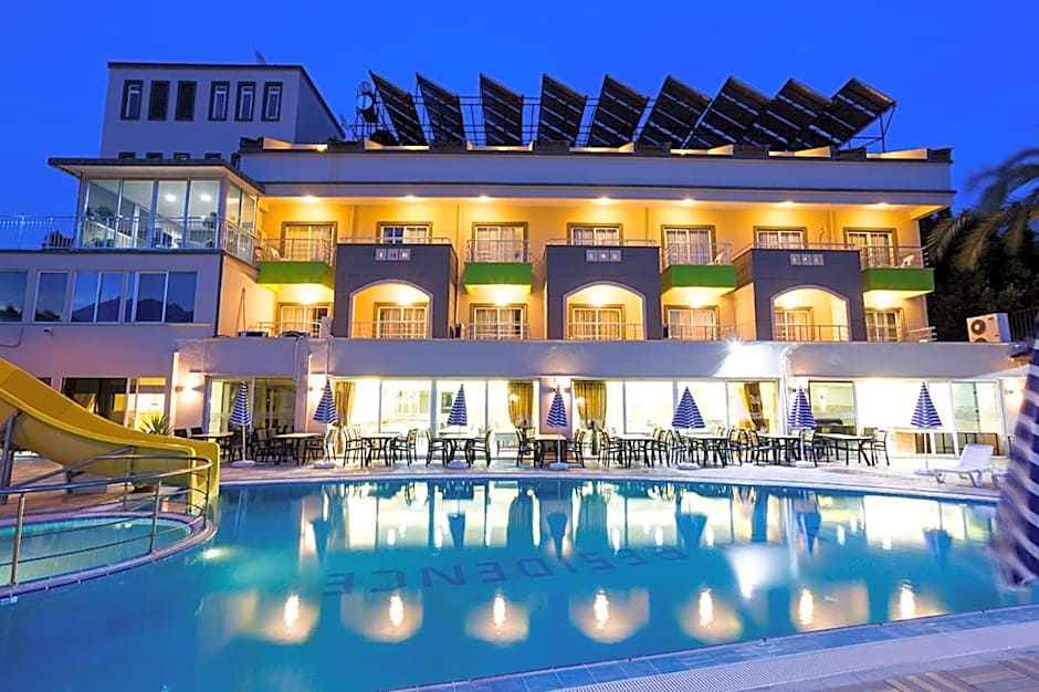 Rich Melissa Hotel