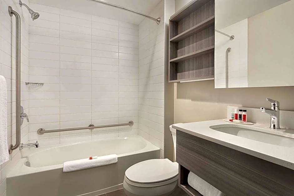 Microtel Inn & Suites By Wyndham Lloydminster