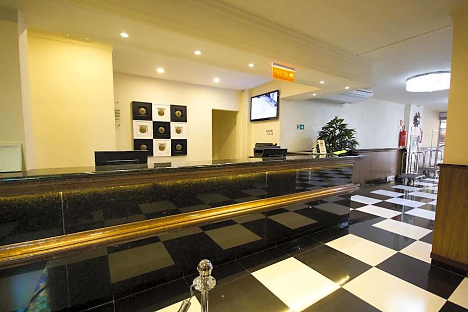 Bogari Hotel