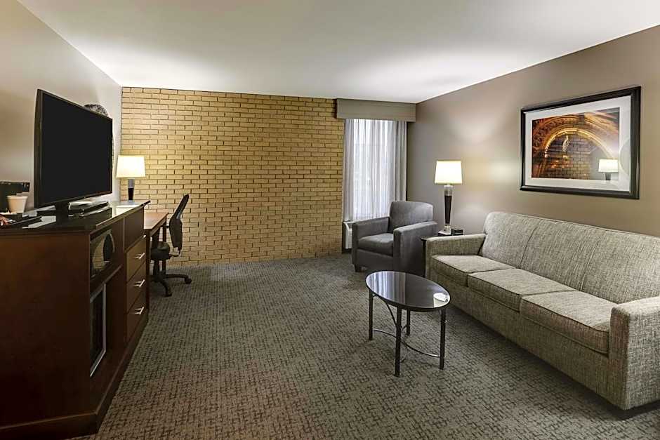 Drury Inn & Suites Columbus Northwest