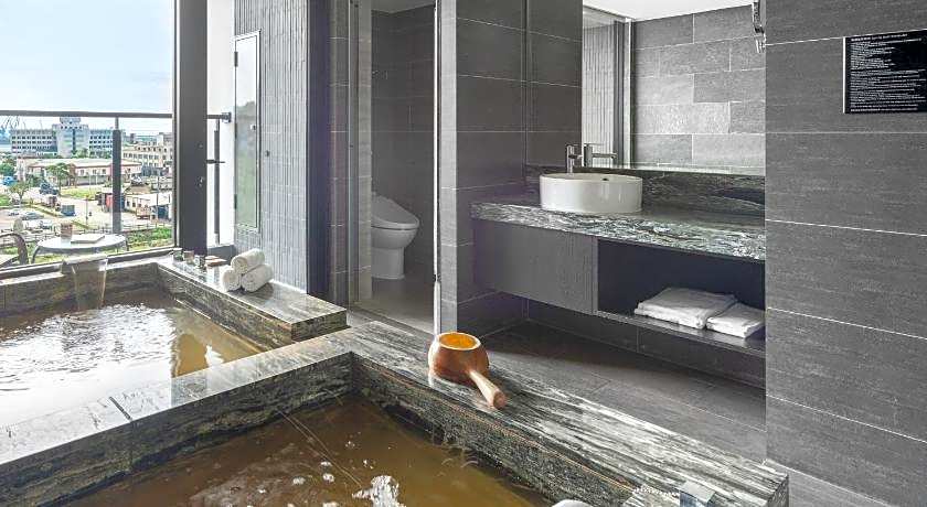 Lakeshore Hotel Suao