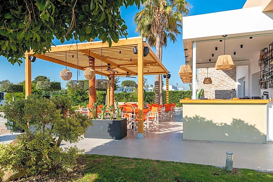 Cirillo Family Hotel-Christinas Studios