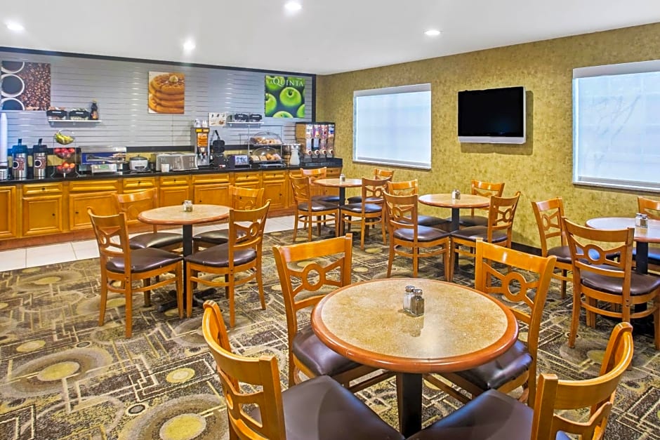 La Quinta Inn & Suites by Wyndham Fort Smith