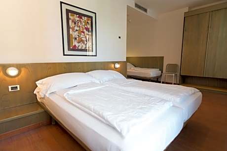 Double or Twin Room with Balcony