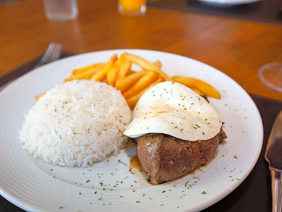 Ibis Vitoria Praia do Canto
