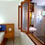 J2 Hotel