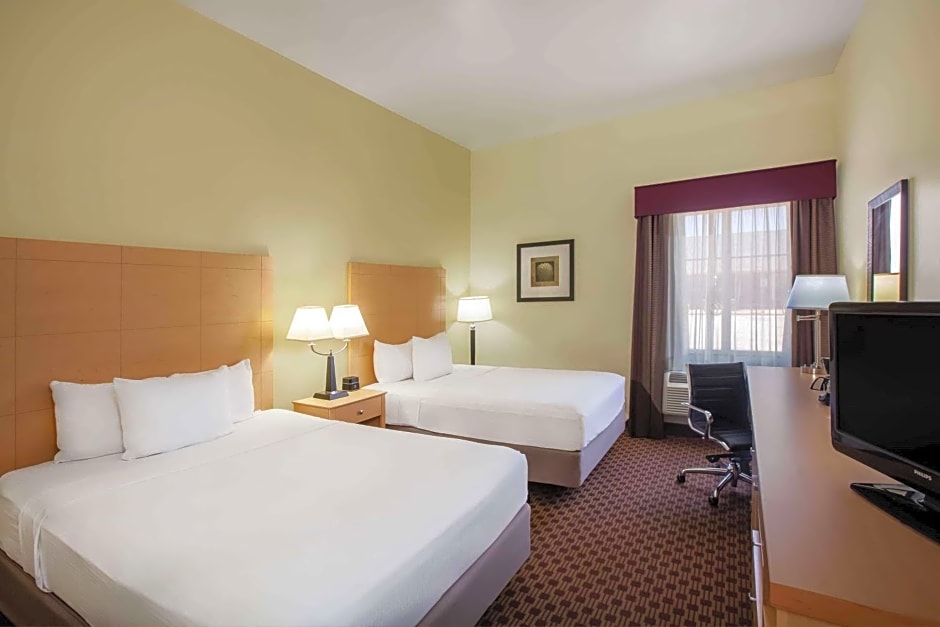 La Quinta Inn & Suites by Wyndham Odessa North