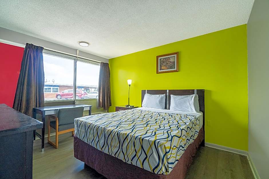 Lamplighter Inn By OYO Independence