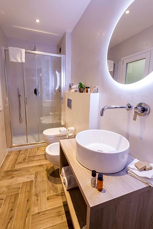 Globus Urban Hotel