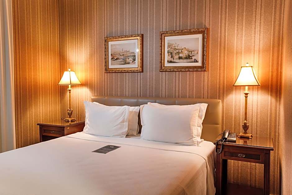 Sofistic Hotel