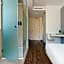 Life Hotel