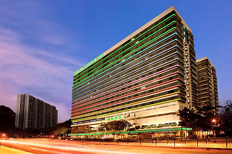 Regal Riverside Hotel