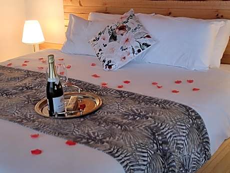 King Suite with Spa Bath