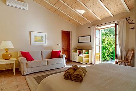 Apartment (2 Adults)