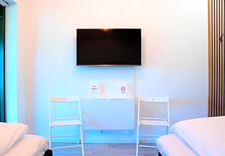 Classic Quadruple Room