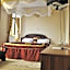 Rich Hotel