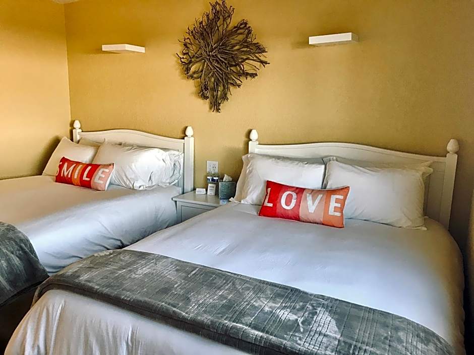 Quinta Pacifica Beachfront Villas