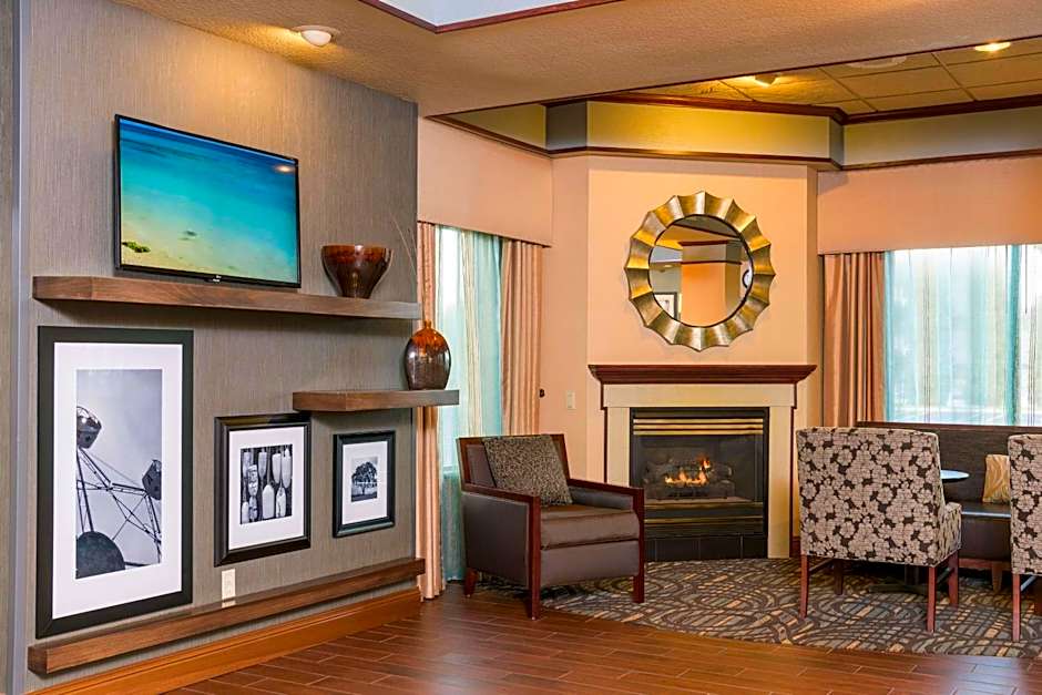 Hampton Inn By Hilton Midland