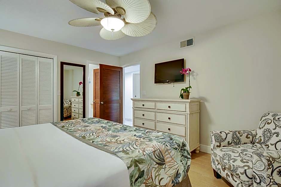 Ocean Pointe Suites at Key Largo