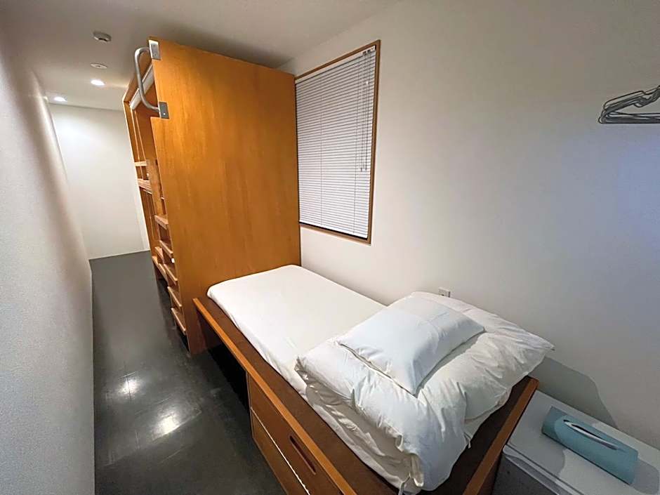 plat hostel keikyu asakusa karin