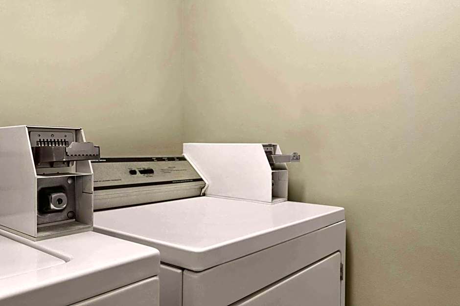 Gatlinburg River Inn