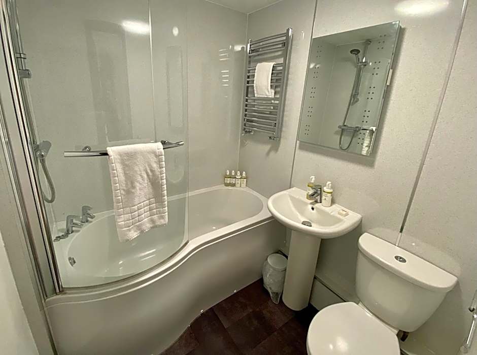 The Lion at West Pennard