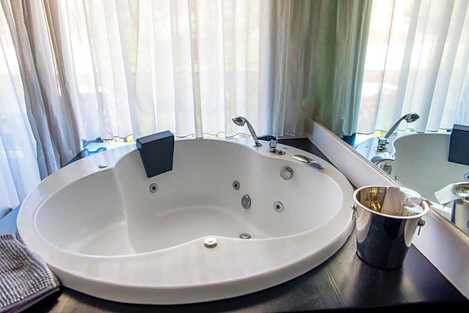 Hotel Acacias Suites & Spa