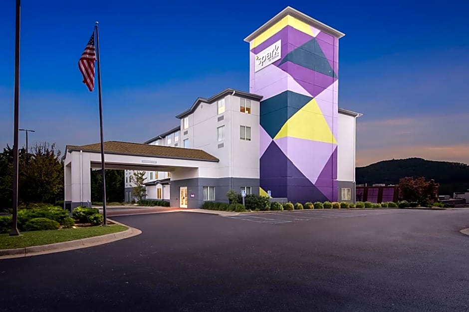 Spark by Hilton Lynchburg