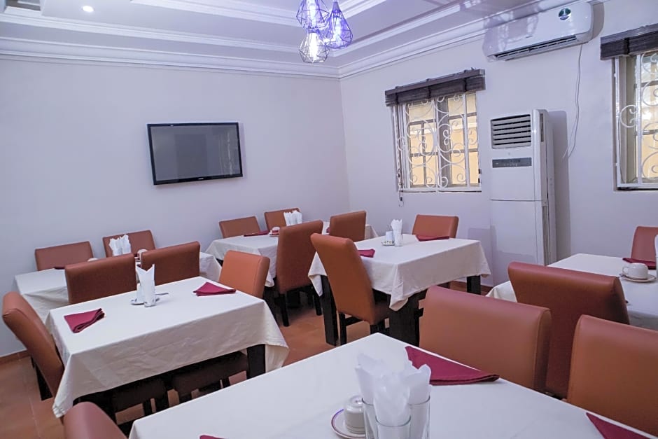 Meritz Hotels and Suites