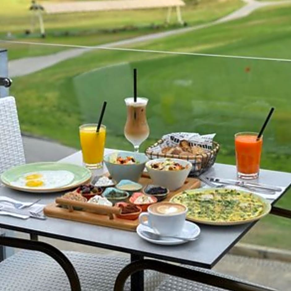 Danielle boutique suite