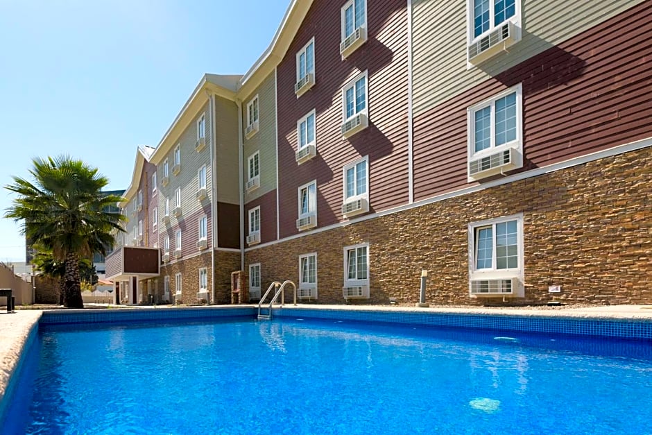 Extended Suites Tijuana Macroplaza